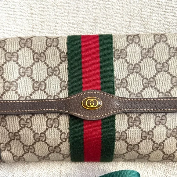 Authentic Gucci clutch converted into a crossbody bag brown monogram canvas - Picture 4 of 16